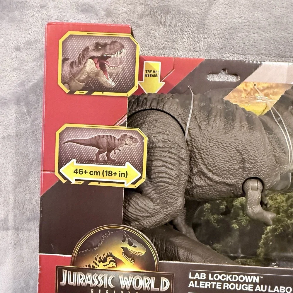 Jurassic World Rebirth Tyrannosaurus Rex Action Figure, Dinosaur Toy T-Rex Chomp